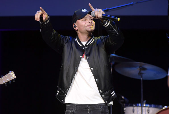 Kane Brown Notches 5th Consecutive #1 Single With “Homesick”