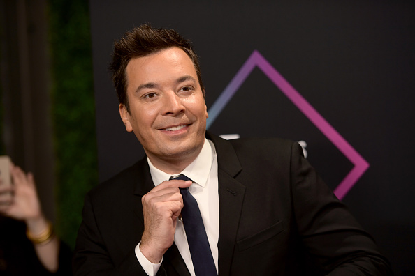 Jimmy Fallon Sings Original Tune “Wash Your Hands” With His Daughters