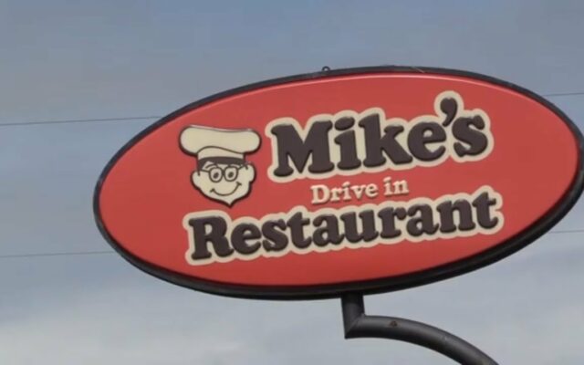 Mike’s Drive-In Opens New Tigard Location
