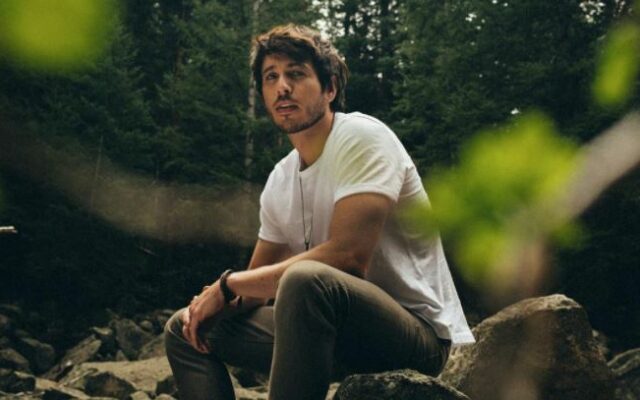 Morgan Evans emerges and plays a Tearful Divorce Song